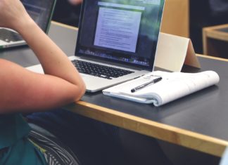 8 Sure-Fire Ways To Keep You Awake in Class Stay awake in class!
