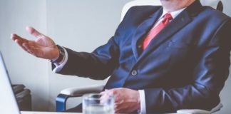 5 Ways to be Friendly With Your Boss!