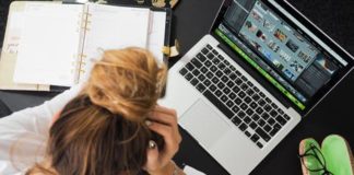 4 Ways to Deal With Workplace Politics