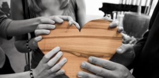 5 Reasons You Should Do Social Work!