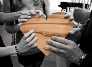 5 Reasons You Should Do Social Work!