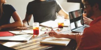 6 Myths Related to Social Work