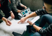 5 Easy Ways To Be A Leader In College