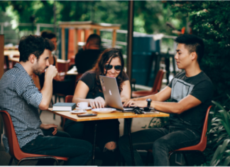 Here’s Why Networking in College is Important!