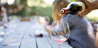 Love Drinking Wine? This Is How You Can Get Paid For It! wine tasting, professional wine tasting, wine tasting course